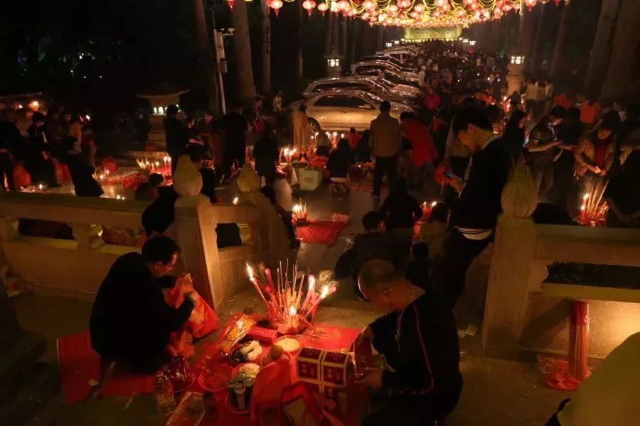 震撼南京灯光秀,玄武山最新景点