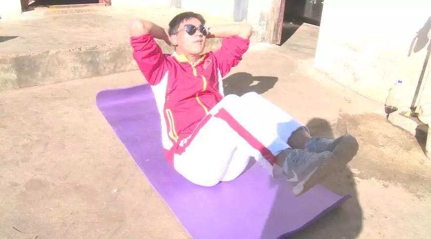 足球运动员刘猛视频,足球刘猛