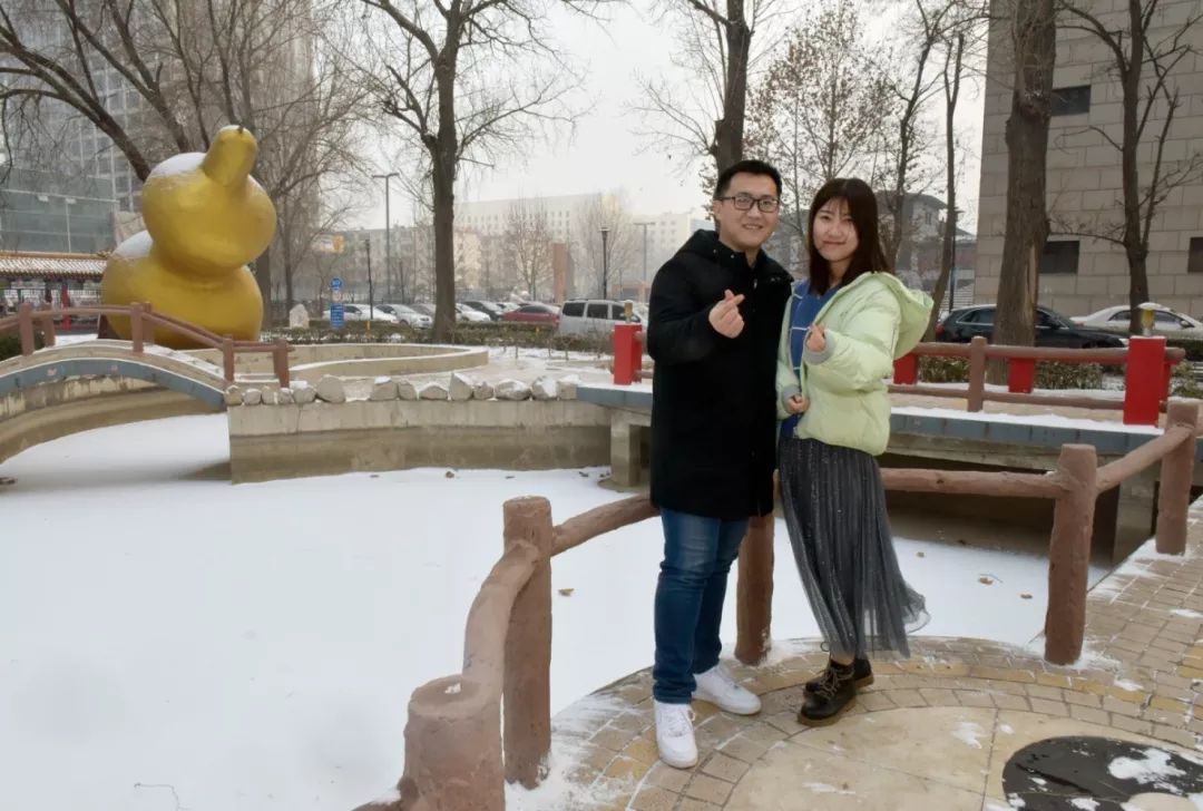 白大褂变装情侣,医学院白大褂情侣照换装