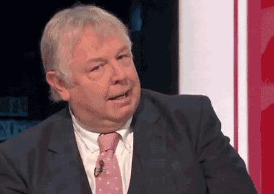 为反“脱欧”也是拼了！英前外交大臣妹妹上演“脱衣”戏码