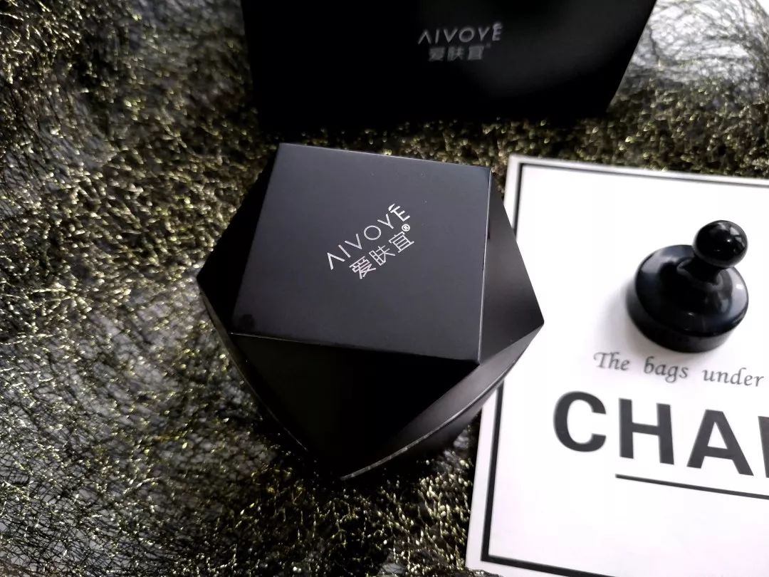 火山泥膜深层清洁面膜测评,嫩肤的白泥面膜评测