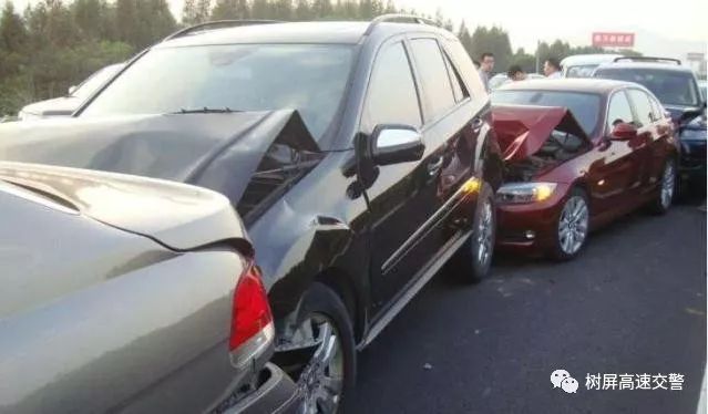 轿车高速突然急刹怎么办,高速前车突然停车怎么办