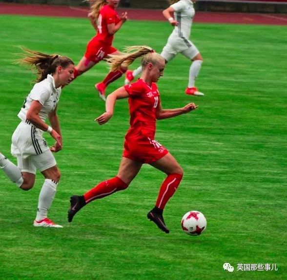 努力追爱豆,为追爱豆考上传媒大学