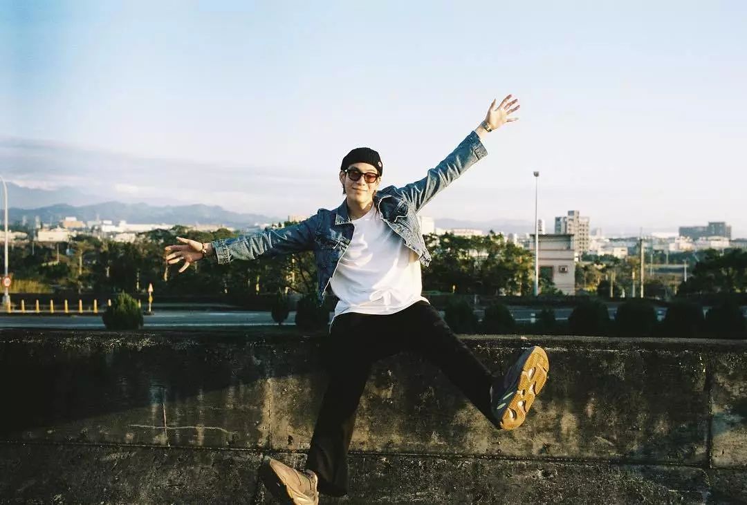 jaylerr浠嬬粛,jaylerr閲囪