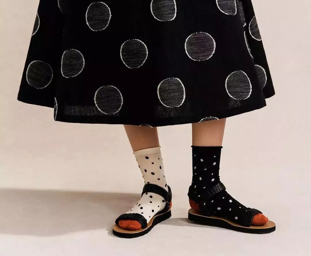 鞋子不够袜子来凑原作者,长度不够袜子来凑