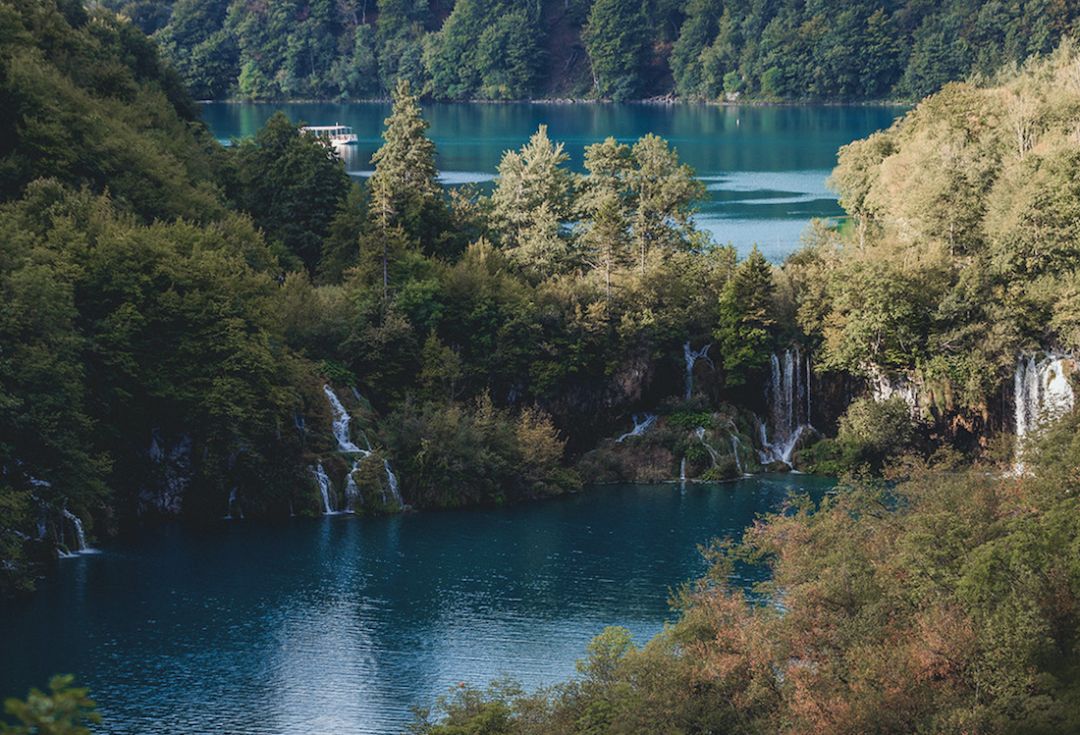 好想来场放飞自我的旅行,好想来一场无目的的旅行