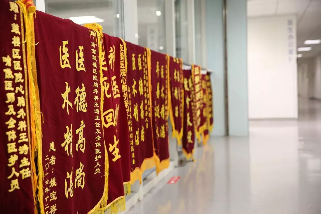 西南医院心外科三尖瓣成形术,球囊扩张术治疗心脏瓣膜