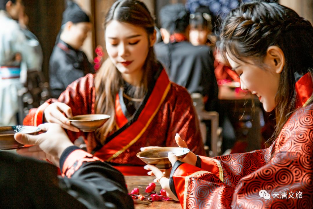 【五一·爽心游江西】婺源最全旅游攻略已为您备好，快来婺源“嗨”翻天！