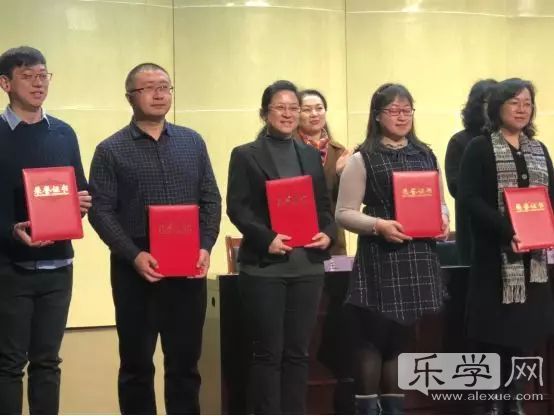 金春报喜：嘉峪关学校荣获“三奖”激励追梦人