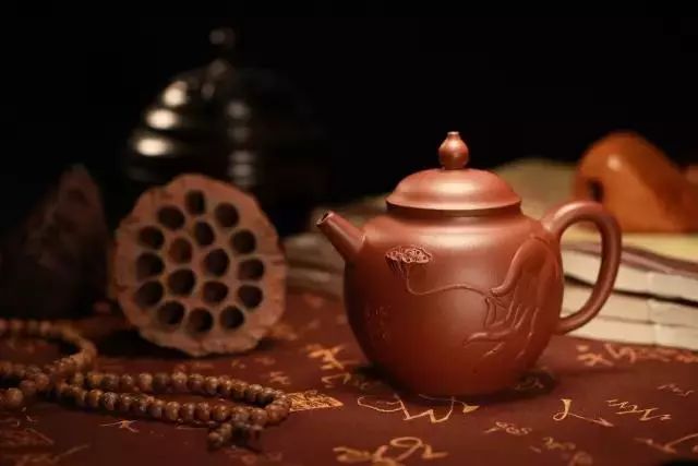 极品紫砂壶拍卖价格多少钱一套啊,顶级紫砂壶拍出几千万天价