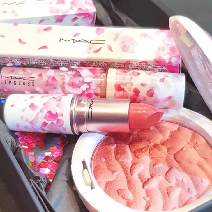 2019春装新品,春款上新简单大方时尚款