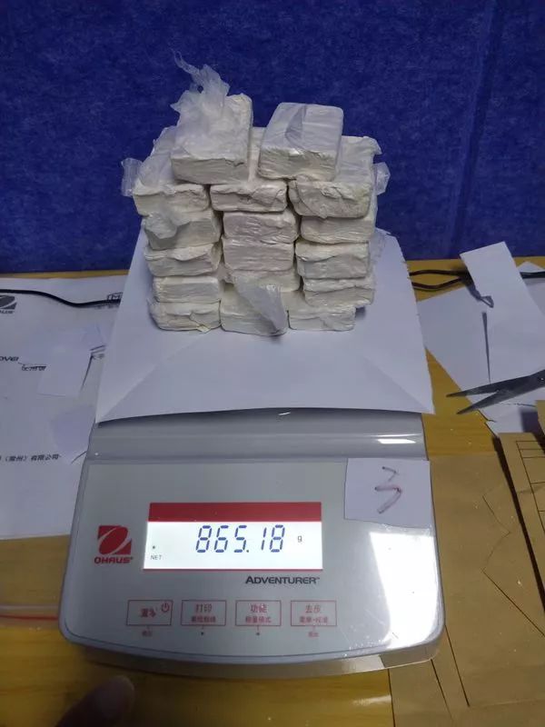 内蒙古警方破获两起贩卖毒品案件,内蒙古最新贩卖毒品案件