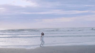 对不起,我没喷香水,那香味是我自带的