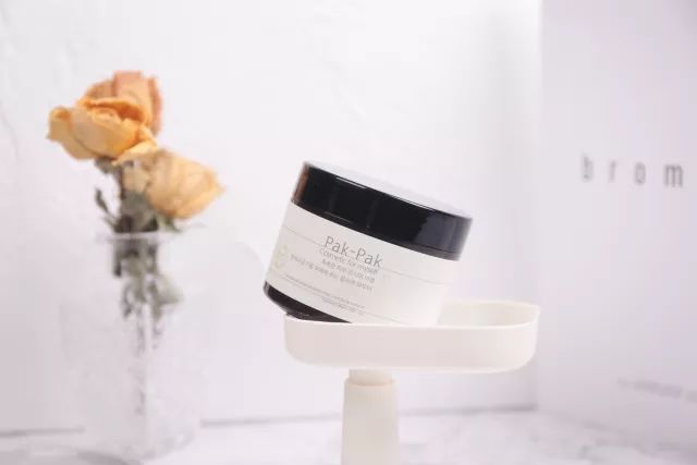 胶原蛋白吃的好还是涂的效果好,胶原蛋白是吃进去好还是脸部抹好