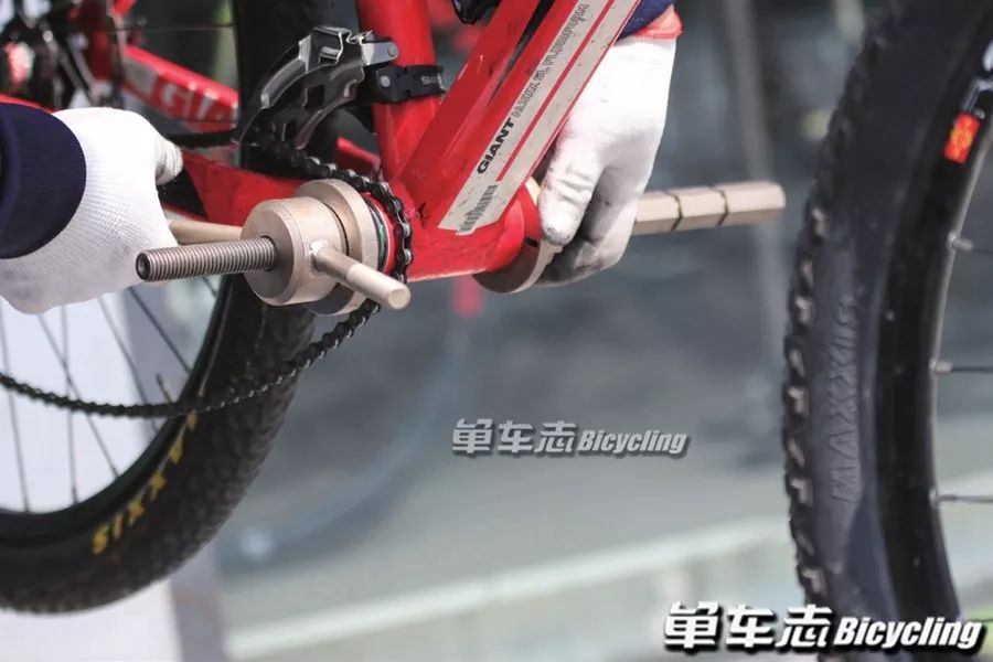 山地车五通滑牙修复多少钱,山地车五通清洗