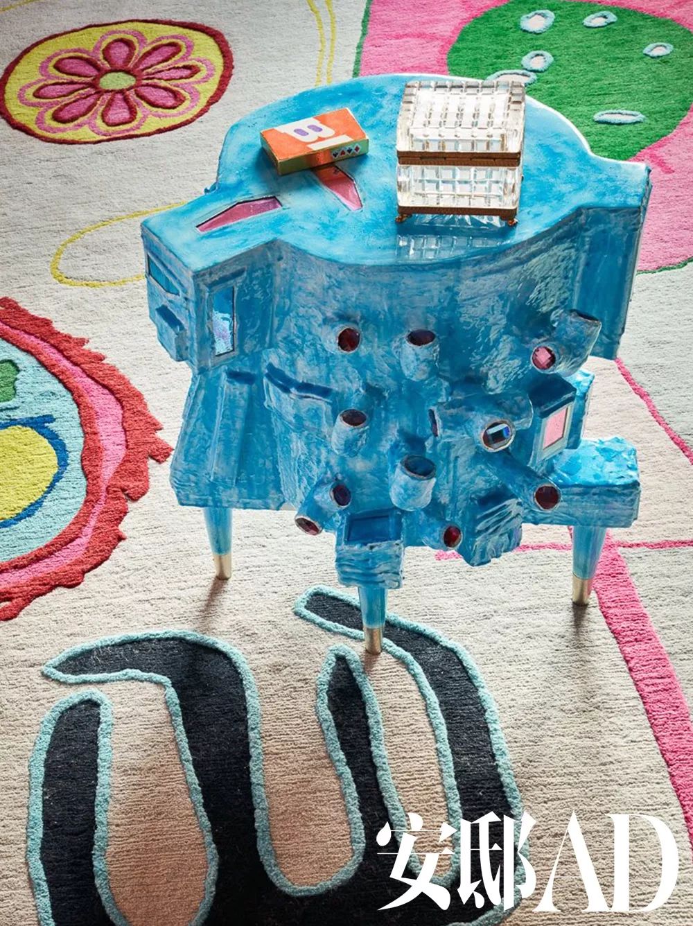 人类意外降临外星球,一群人流落到外星球