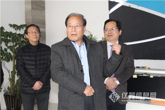 “创新100”企业家研学之旅第二天:走进苏州医工所纽迈分析