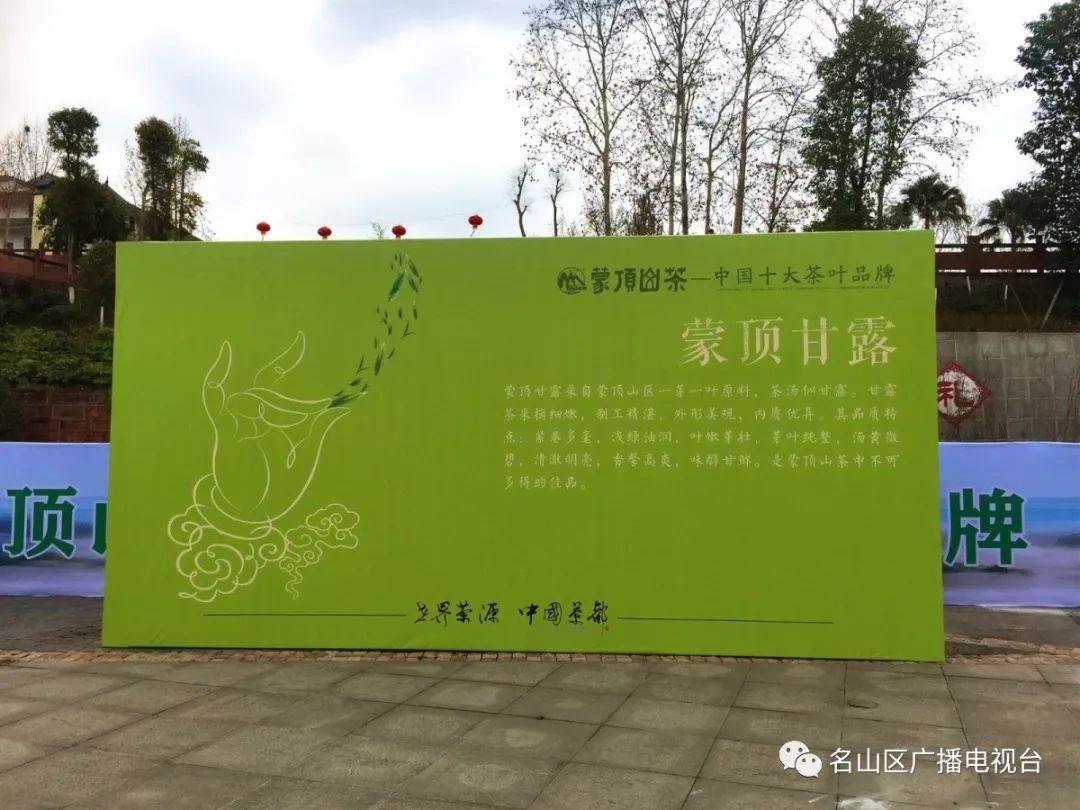 cctv3浠婃櫄鑺傜洰鐩存挱,cctv3浠婃櫄鐩存挱