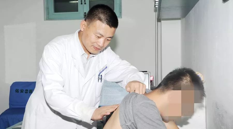 浣戝畨鏈嶅姟缁嗚嚧鍏ュ井,浣戝畨鍖婚櫌鏈嶅姟涓績