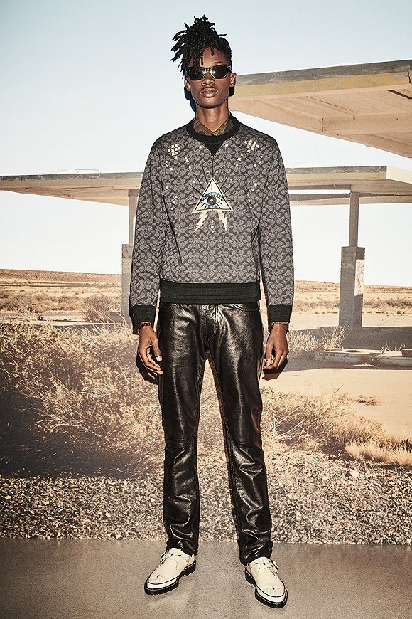 为什么时尚圈这么迷恋“邪恶之眼”？