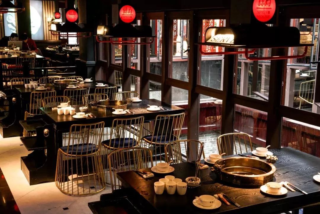 三街两巷南宁团购火锅,南宁三街两巷网红打卡地火锅