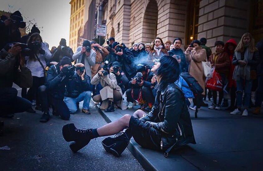 韩国最受争议的超模来了,谁说平胸不性感?