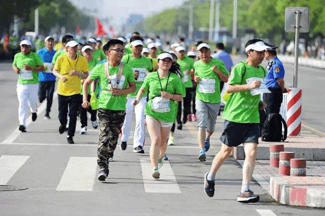 半马第一名奖金多少北京,半马跑进多少有奖金