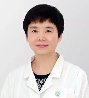 宝宝鼻子上白色点点越来越明显,宝宝鼻子上的小白点越来越多