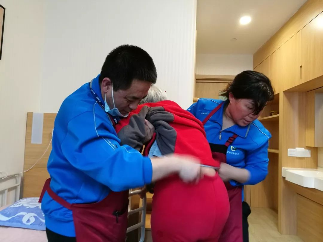 周末养老院看护青岛,社区养老院哪里找