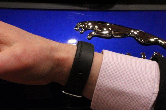 汽车钥匙的智能进化史,盘点最有科技感的车钥匙