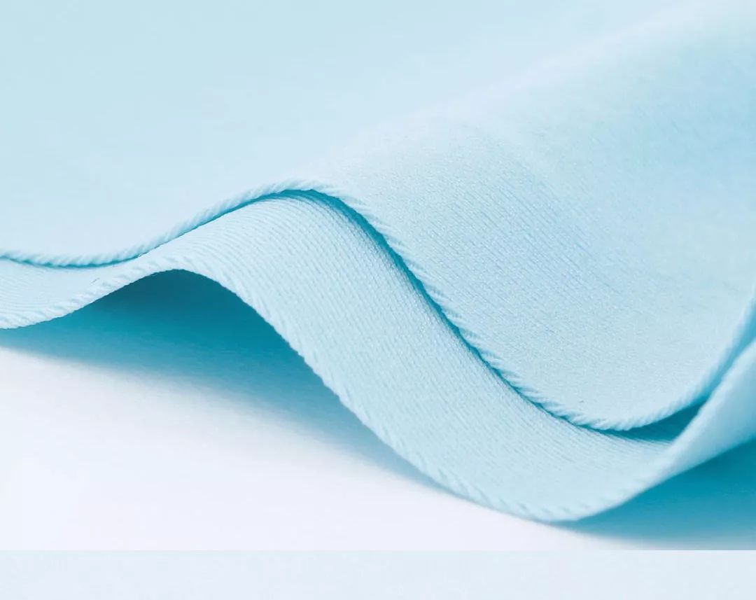 轻薄舒适透气无痕~这条会“呼吸”的*裤内**，瞬间爽翻你的臀！