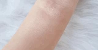 戚薇用的四色眼影,戚薇画繁星四月妆