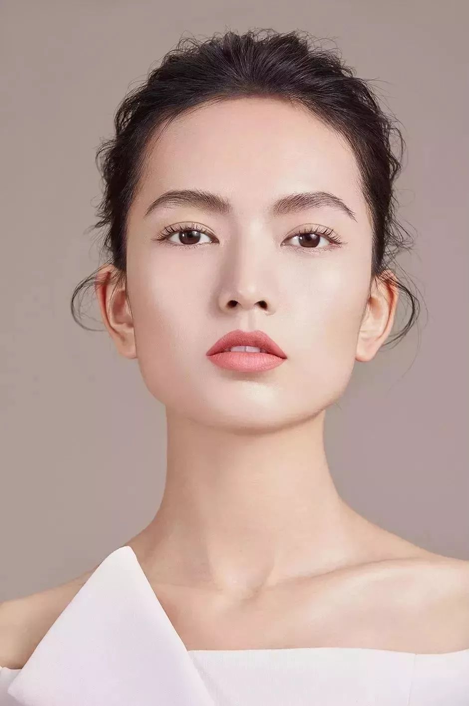 厉害了原创视频,明星的高级电影脸原来都要这样修