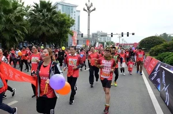 西马冠军2023成绩,西马冠军