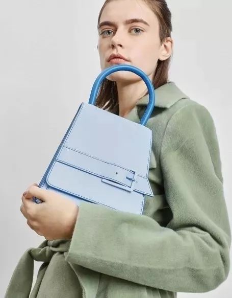 小ck春夏新款包包,包包推荐小众高级感小ck春款