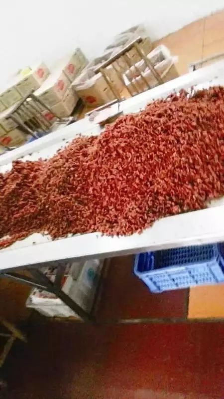 辣条源头到底是怎么做的,辣条的由来过程