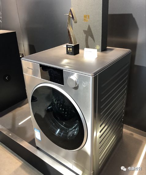 头条|2019艾普兰奖揭晓行业皇冠上八星闪耀