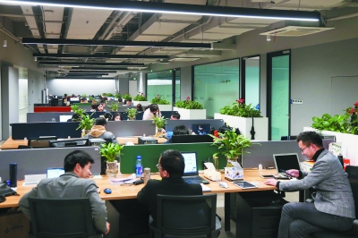 城市“硅巷”创客“摇篮”