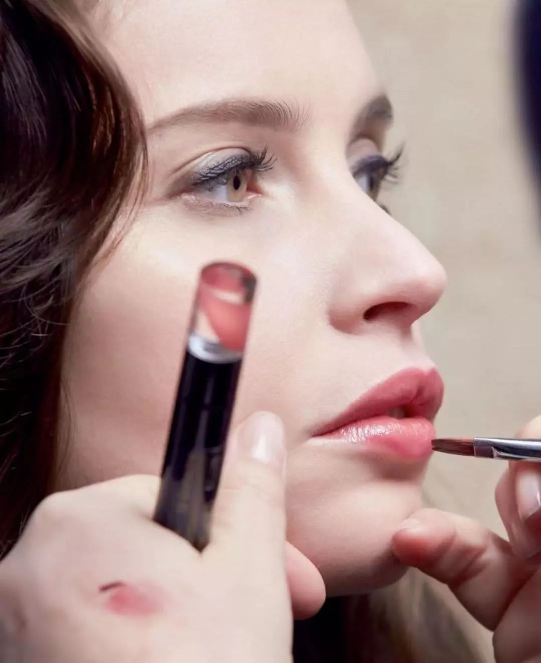 让女生怦然心动的口红,网红少女心爆款口红粉色系正方形