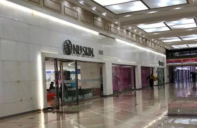 女子感冒不就医只喝如新果汁离世,女子不去医院光喝如新果汁