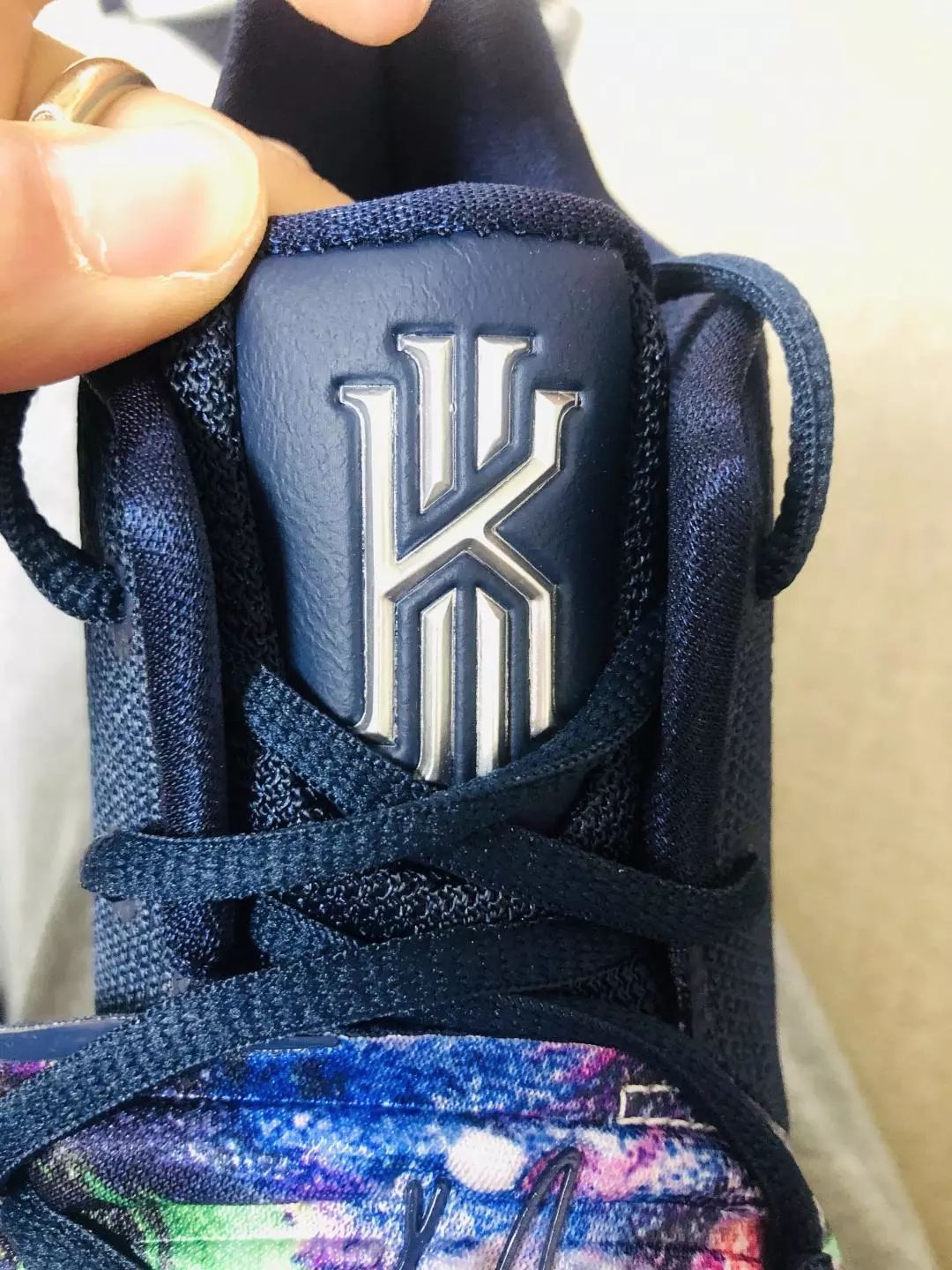 kyrie5全新,kyrie5新款