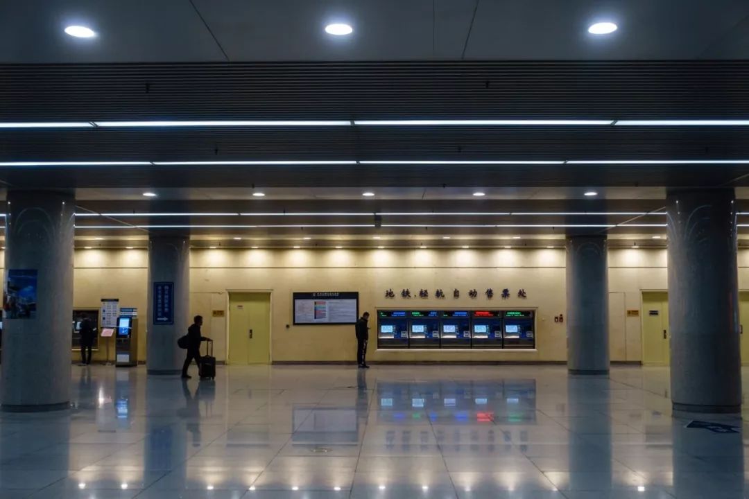 去天津坐飞机方便吗,聪明的人坐高铁