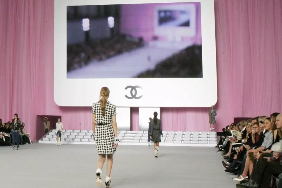 karllagerfeld为什么便宜,国际轻奢karllagerfeld