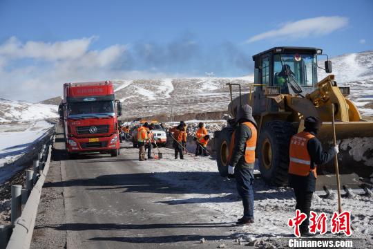 守护青藏公路的三代人,喀喇昆仑山边防第一线的守卫者