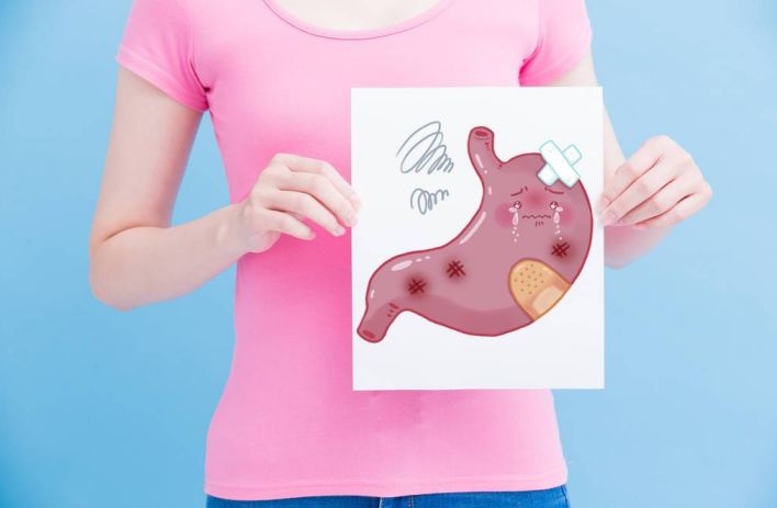 饭后三个表现说明胃癌的前兆,早期胃癌饭后出现什么征兆