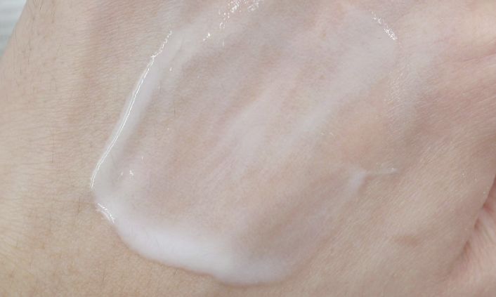 姑娘我看你印堂发黑下一句,姑娘我看你印堂发黑下一句是什么