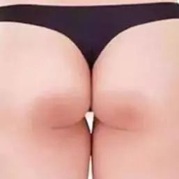 姑娘我看你印堂发黑下一句,姑娘我看你印堂发黑下一句是什么