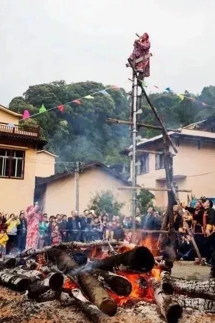 【嘿撩撩啰】壮族三月三，梧州等你撩！