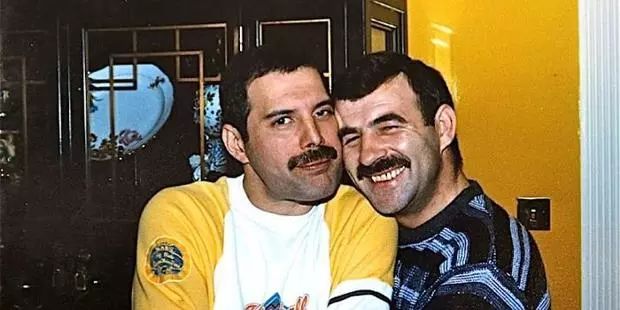 皇后乐队波西米亚狂想曲背后故事,皇后乐队为什么写波西米亚狂想曲