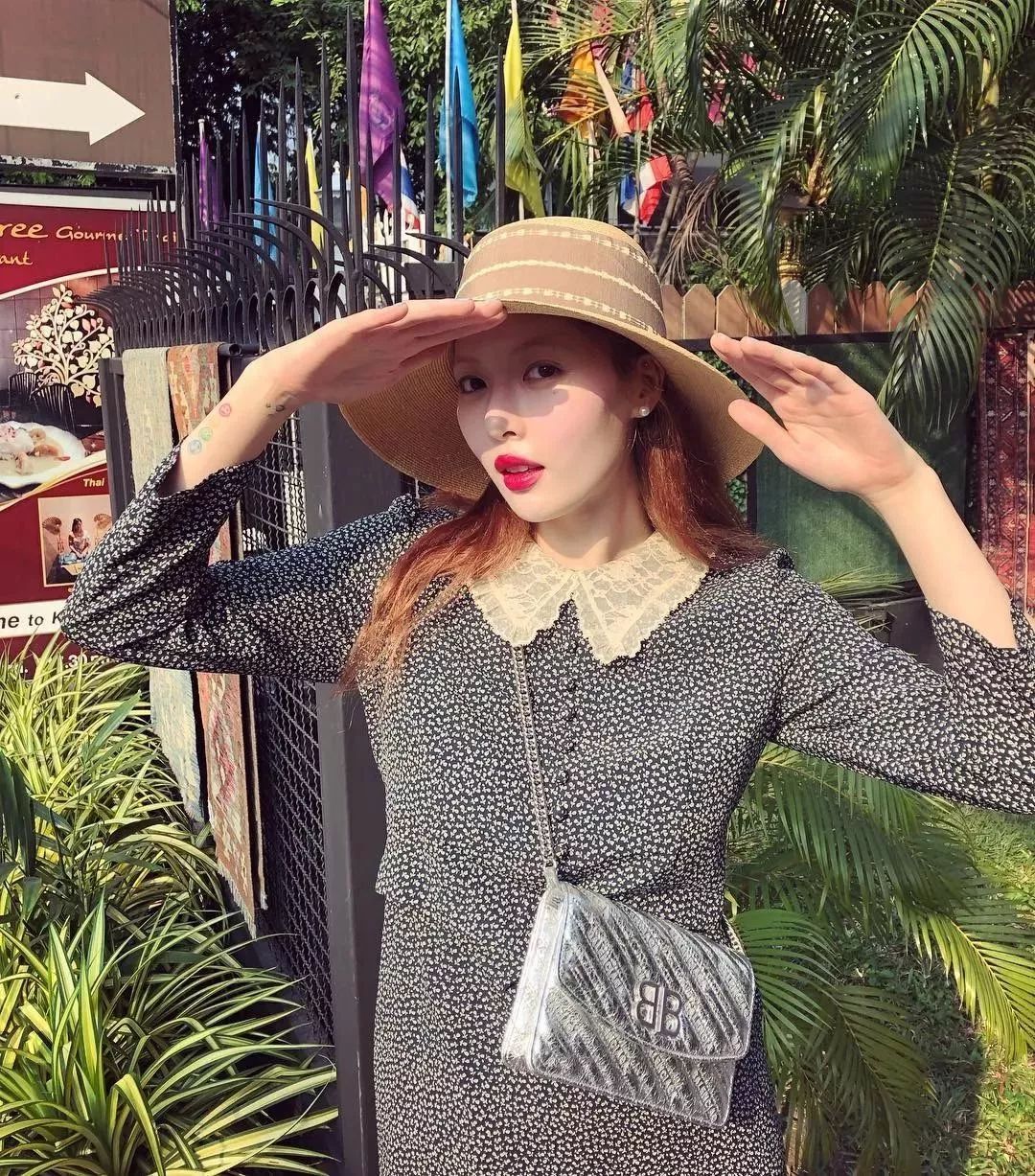 泫雅衣着,泫雅衣服怎么搭配